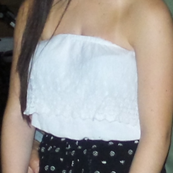 💥4 FOR $20💥 L.A Hearts Strapless Crop Top - Picture 2 of 4